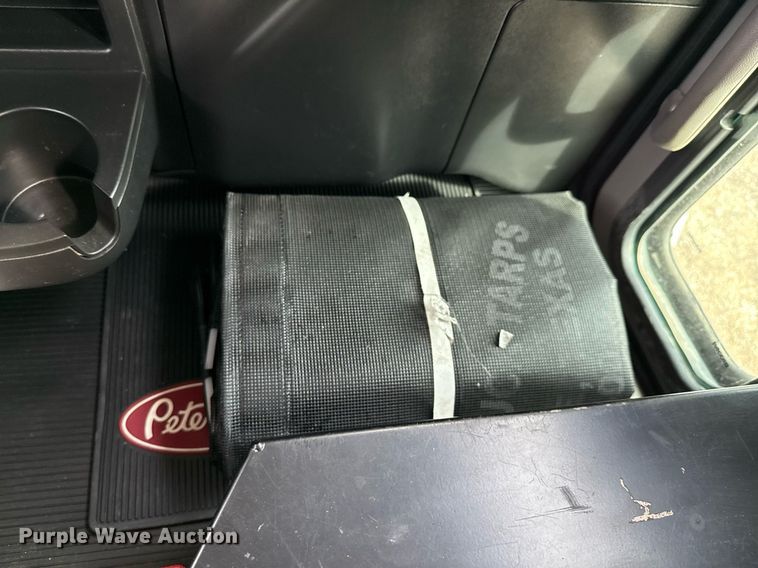 image for item ED5668 2020 Peterbilt 348 dump truck