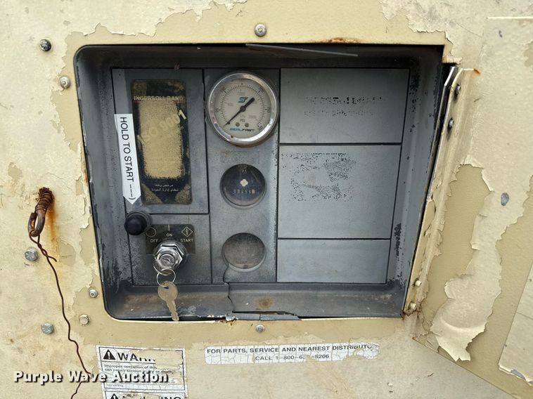 image for item ED5686 2001 Ingersoll-Rand P185WJD air compressor