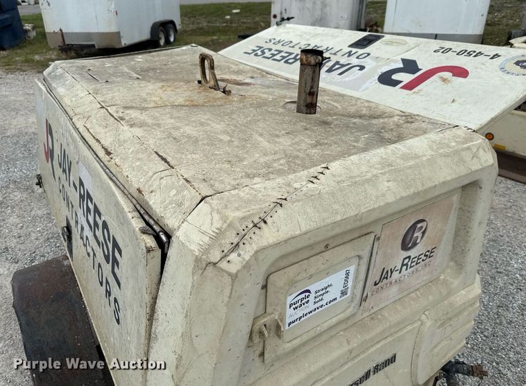 image for item ED5687 2002 Ingersoll-Rand P185 air compressor