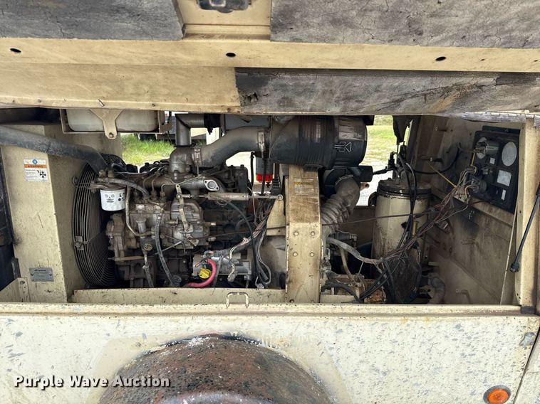 image for item ED5687 2002 Ingersoll-Rand P185 air compressor