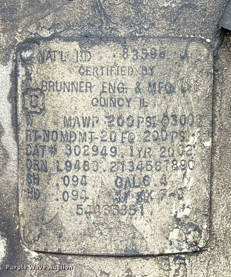 image for item ED5687 2002 Ingersoll-Rand P185 air compressor