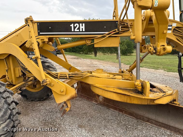 image for item ED5688 2007 Caterpillar 12H motor grader