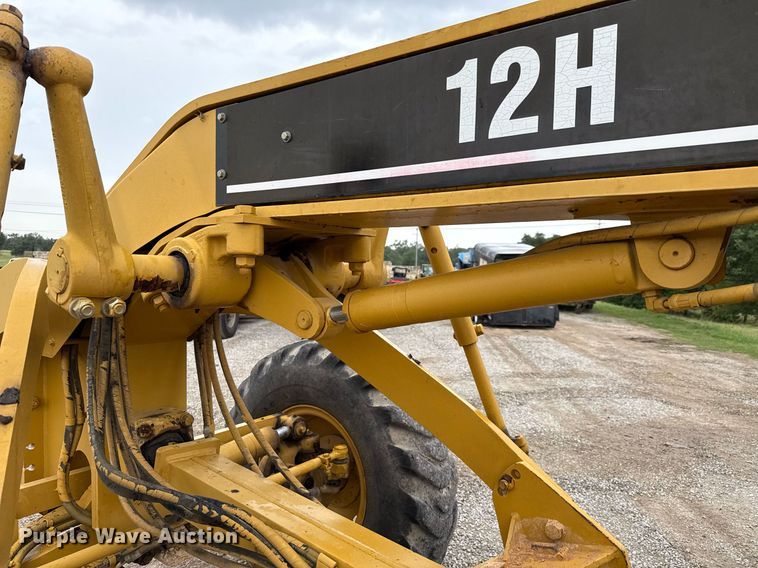 image for item ED5688 2007 Caterpillar 12H motor grader