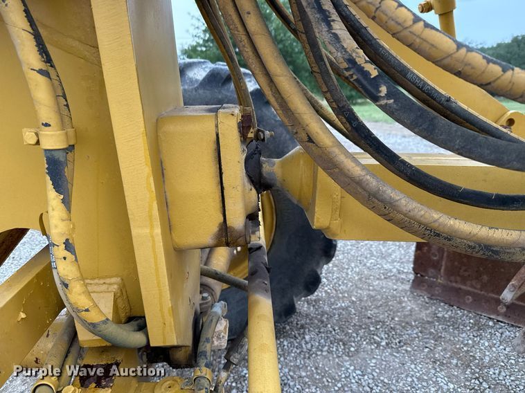 image for item ED5688 2007 Caterpillar 12H motor grader