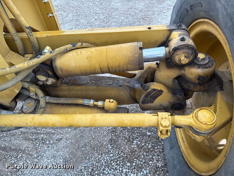 image for item ED5688 2007 Caterpillar 12H motor grader