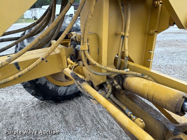 image for item ED5688 2007 Caterpillar 12H motor grader