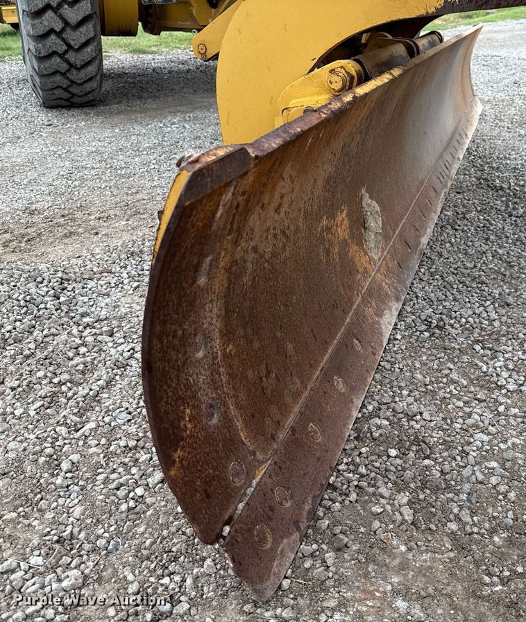 image for item ED5688 2007 Caterpillar 12H motor grader