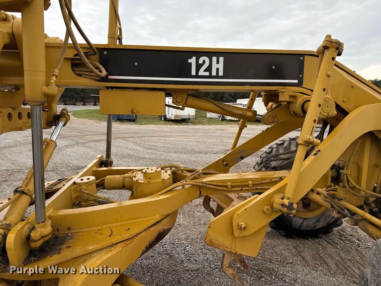 image for item ED5688 2007 Caterpillar 12H motor grader