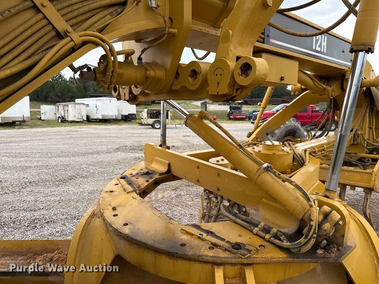 image for item ED5688 2007 Caterpillar 12H motor grader