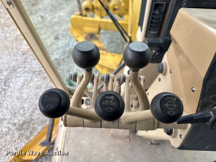 image for item ED5688 2007 Caterpillar 12H motor grader