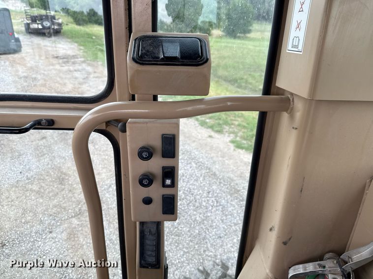 image for item ED5688 2007 Caterpillar 12H motor grader