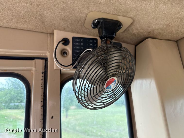 image for item ED5688 2007 Caterpillar 12H motor grader