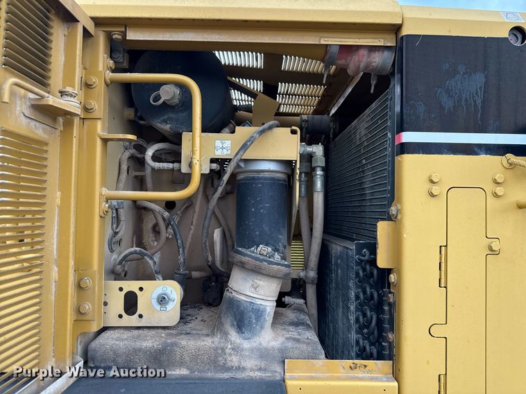 image for item ED5688 2007 Caterpillar 12H motor grader