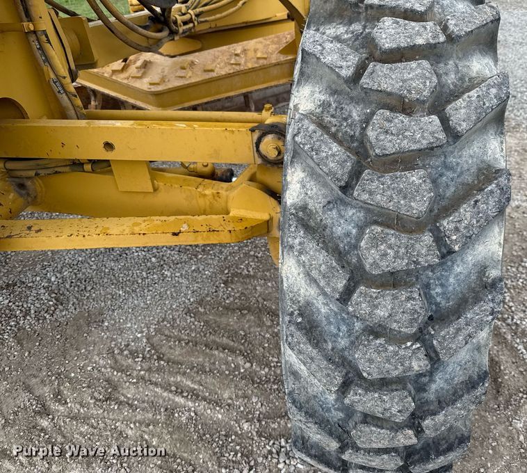 image for item ED5688 2007 Caterpillar 12H motor grader