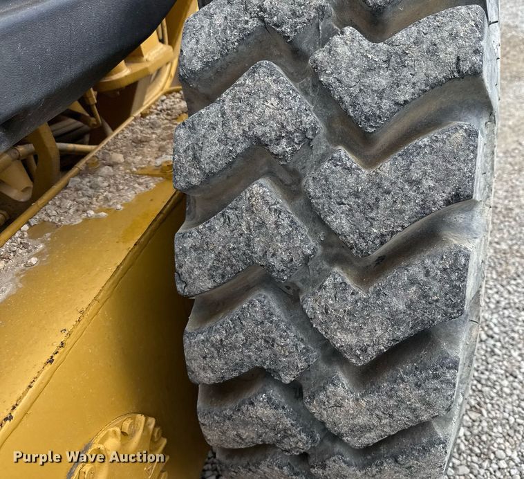 image for item ED5688 2007 Caterpillar 12H motor grader