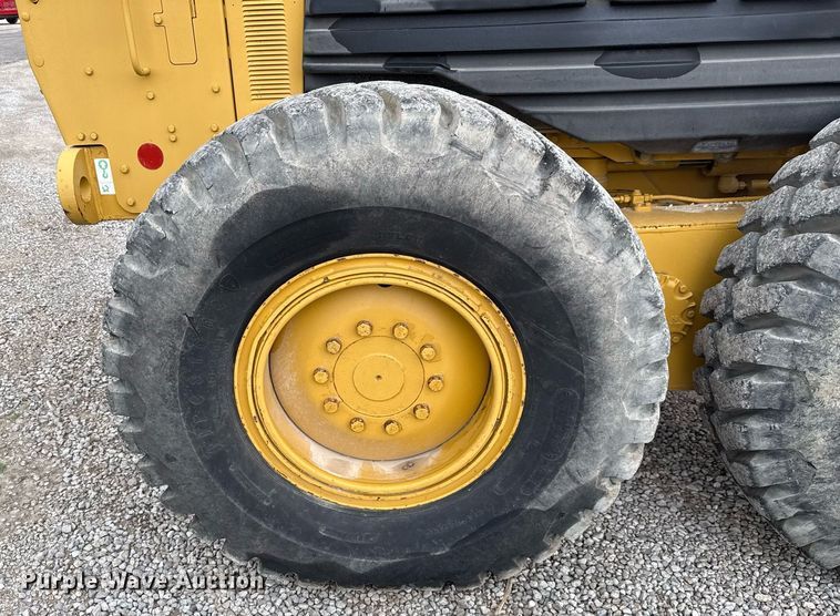 image for item ED5688 2007 Caterpillar 12H motor grader