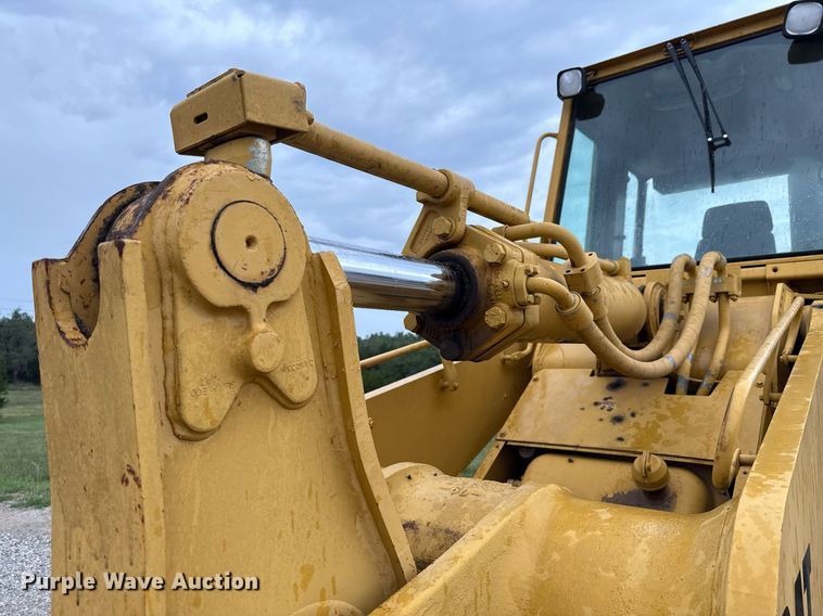 image for item ED5689 1998 Caterpillar 963B track loader
