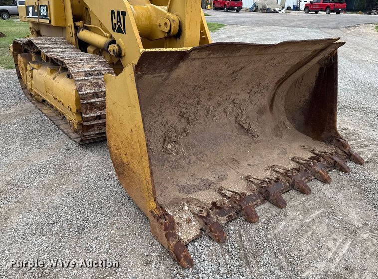 image for item ED5689 1998 Caterpillar 963B track loader