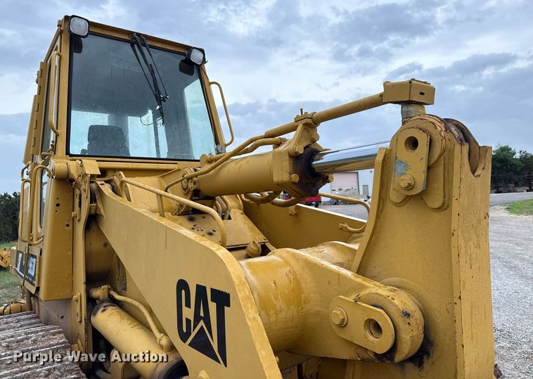 image for item ED5689 1998 Caterpillar 963B track loader