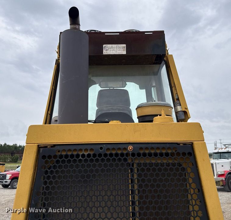 image for item ED5689 1998 Caterpillar 963B track loader