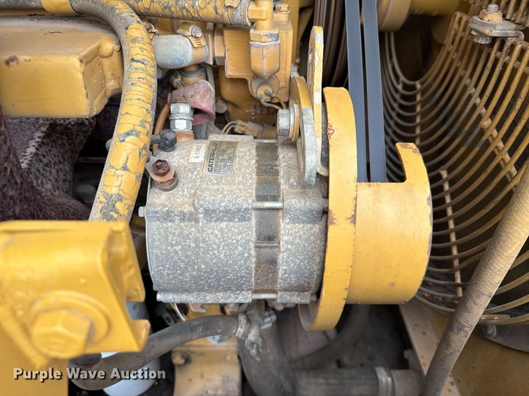 image for item ED5689 1998 Caterpillar 963B track loader