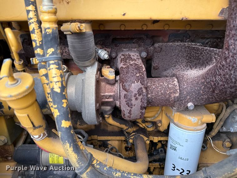 image for item ED5689 1998 Caterpillar 963B track loader