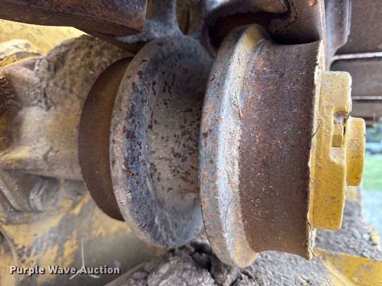 image for item ED5689 1998 Caterpillar 963B track loader