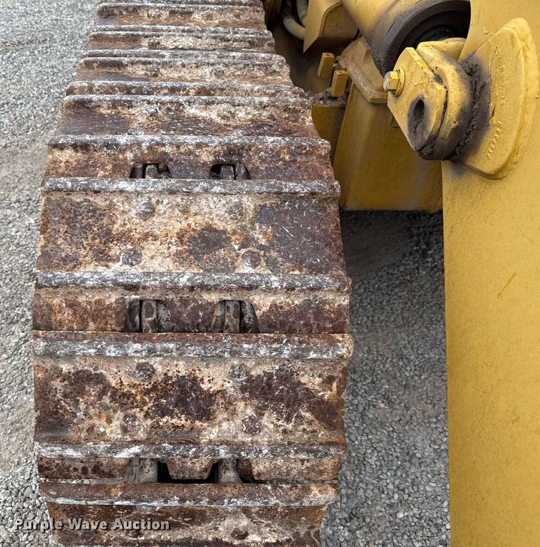 image for item ED5689 1998 Caterpillar 963B track loader