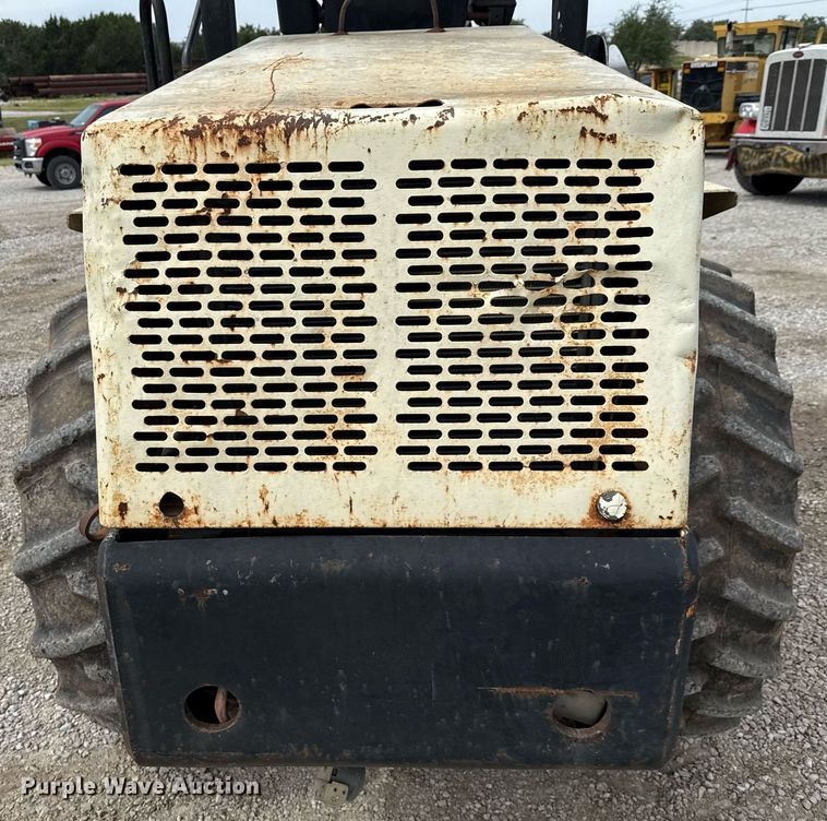 image for item ED5692 1998 Ingersoll-Rand SD-70F Pro Pac single drum vibratory roller