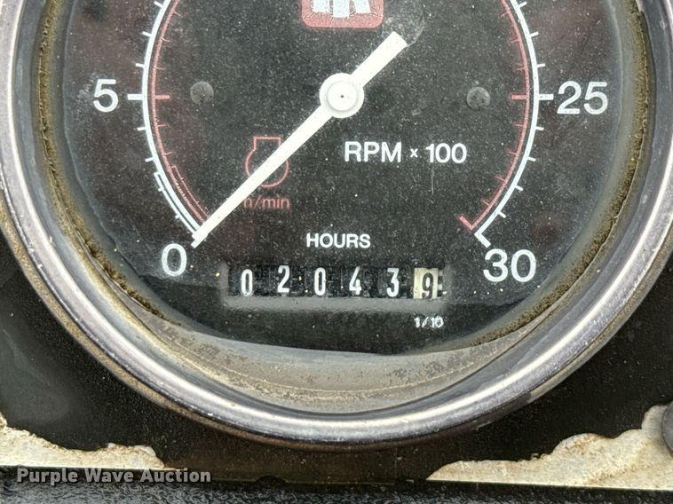 image for item ED5692 1998 Ingersoll-Rand SD-70F Pro Pac single drum vibratory roller