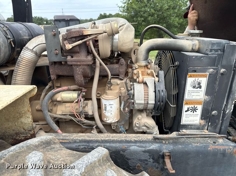 image for item ED5692 1998 Ingersoll-Rand SD-70F Pro Pac single drum vibratory roller