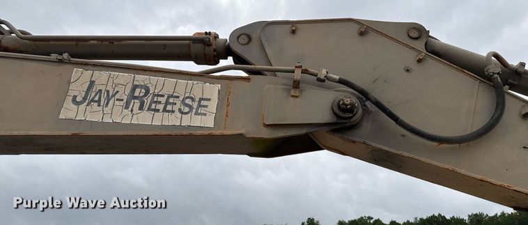 image for item ED5693 2003 Volvo EC 460 BLC excavator