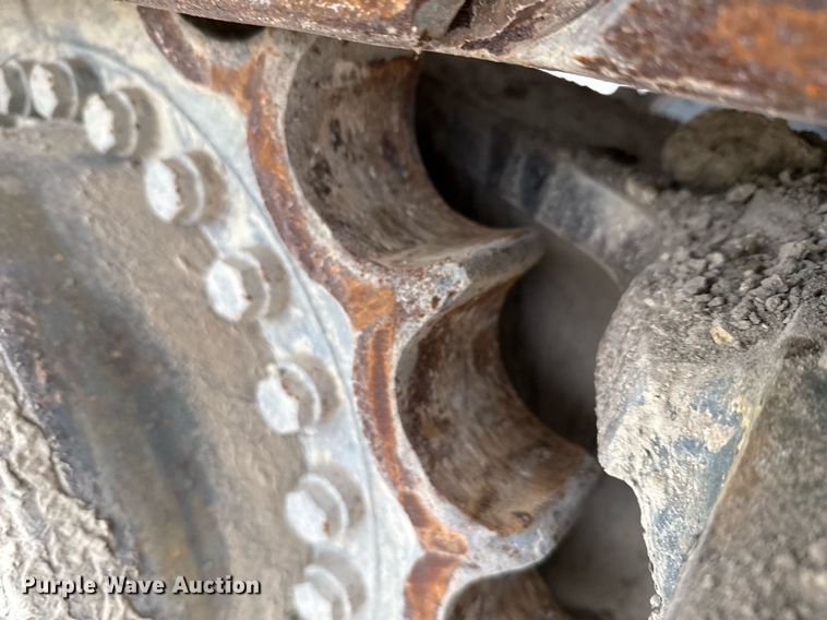 image for item ED5693 2003 Volvo EC 460 BLC excavator