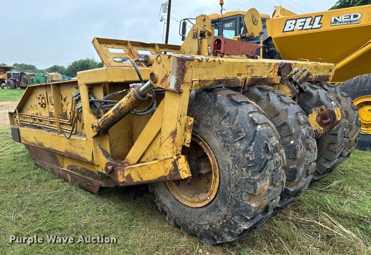 image for item ED5698 Icon 18D Earthmover scraper