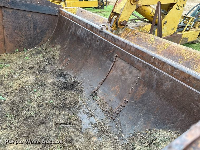 image for item ED5698 Icon 18D Earthmover scraper