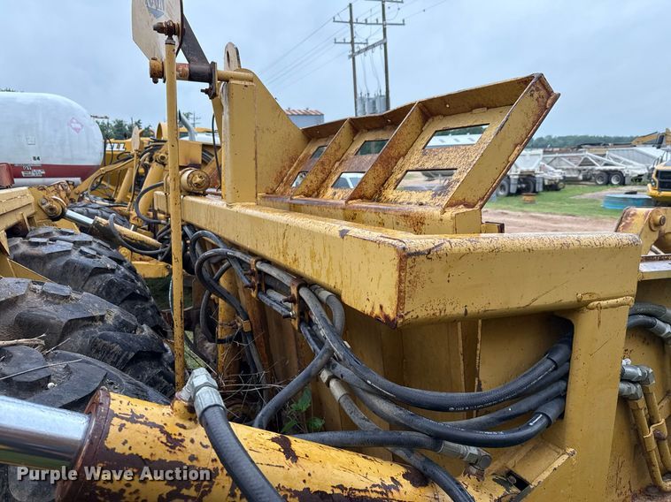 image for item ED5698 Icon 18D Earthmover scraper