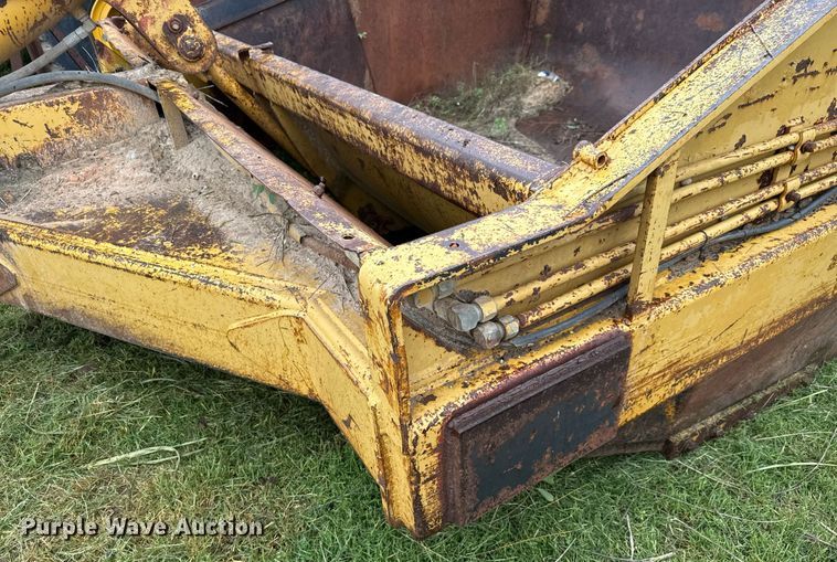 image for item ED5698 Icon 18D Earthmover scraper