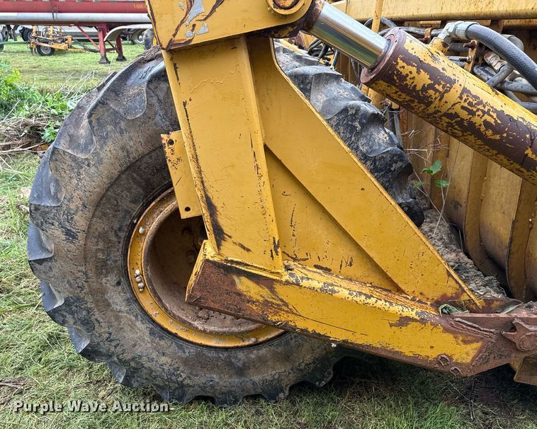 image for item ED5698 Icon 18D Earthmover scraper