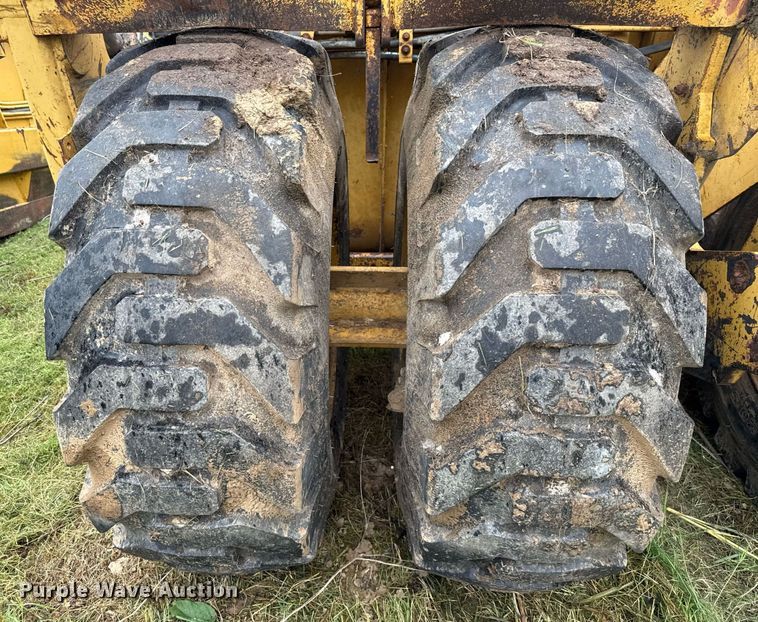 image for item ED5698 Icon 18D Earthmover scraper