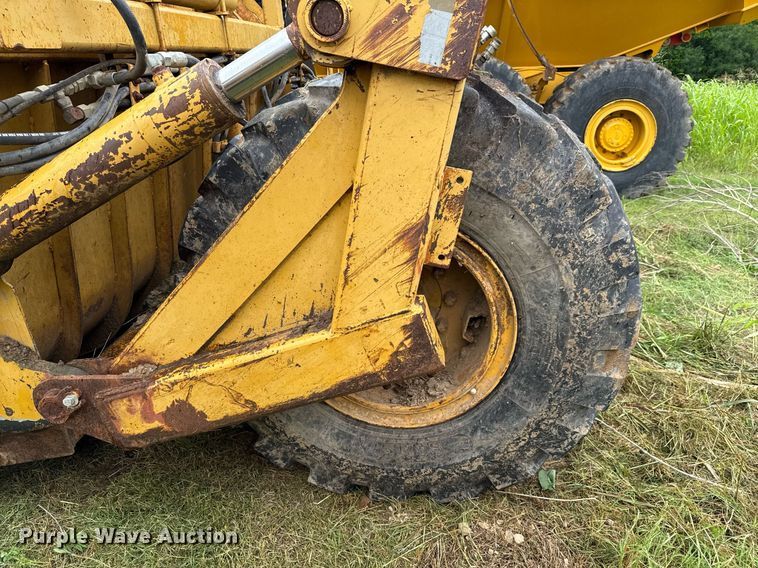 image for item ED5698 Icon 18D Earthmover scraper