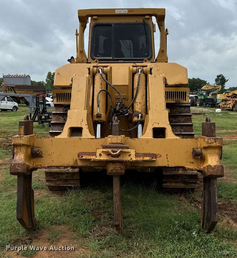 image for item ED5707 1988 Caterpillar  D8N dozer