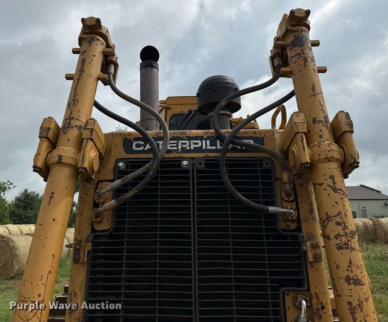 image for item ED5707 1988 Caterpillar  D8N dozer