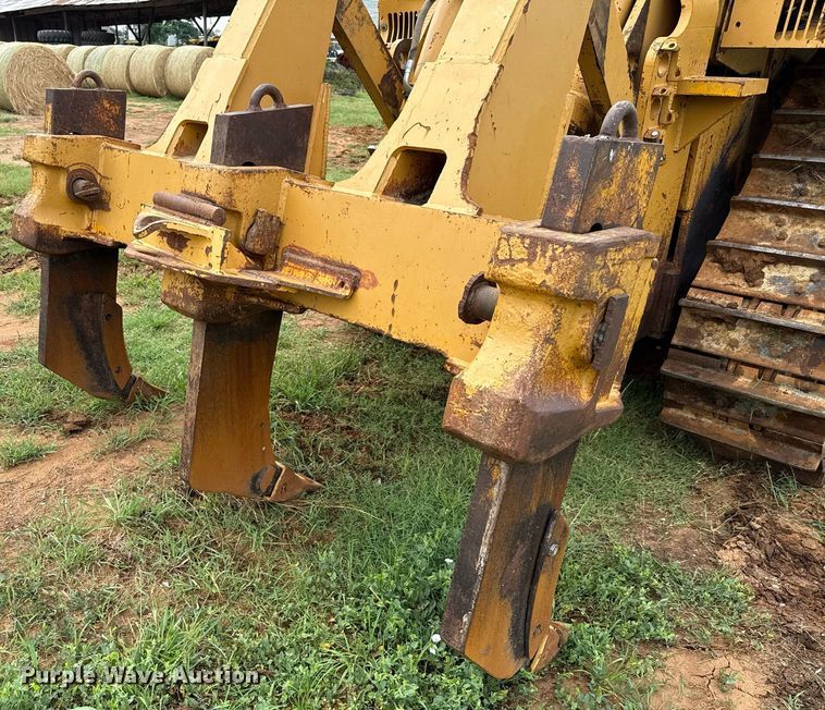 image for item ED5707 1988 Caterpillar  D8N dozer