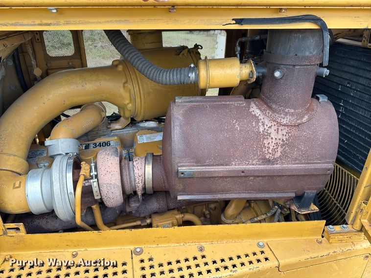 image for item ED5707 1988 Caterpillar  D8N dozer