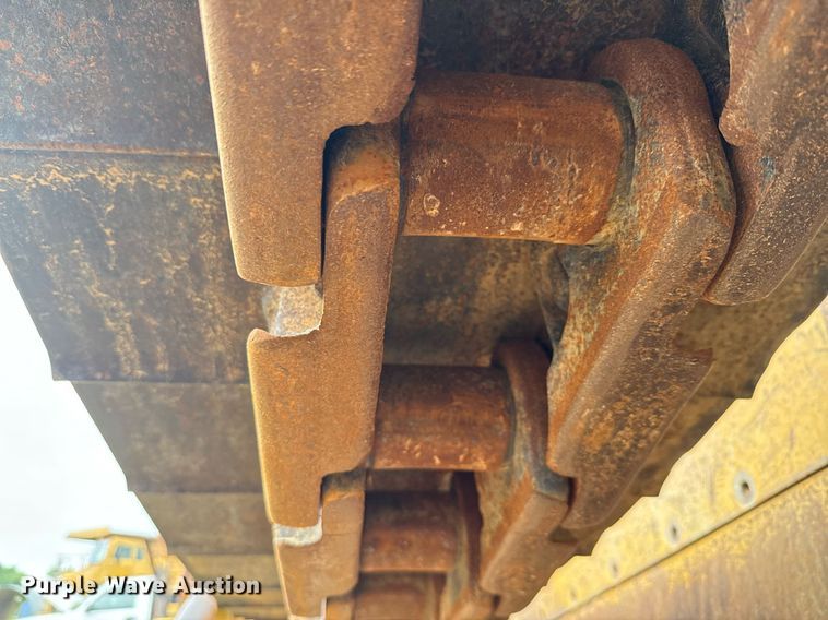 image for item ED5707 1988 Caterpillar  D8N dozer