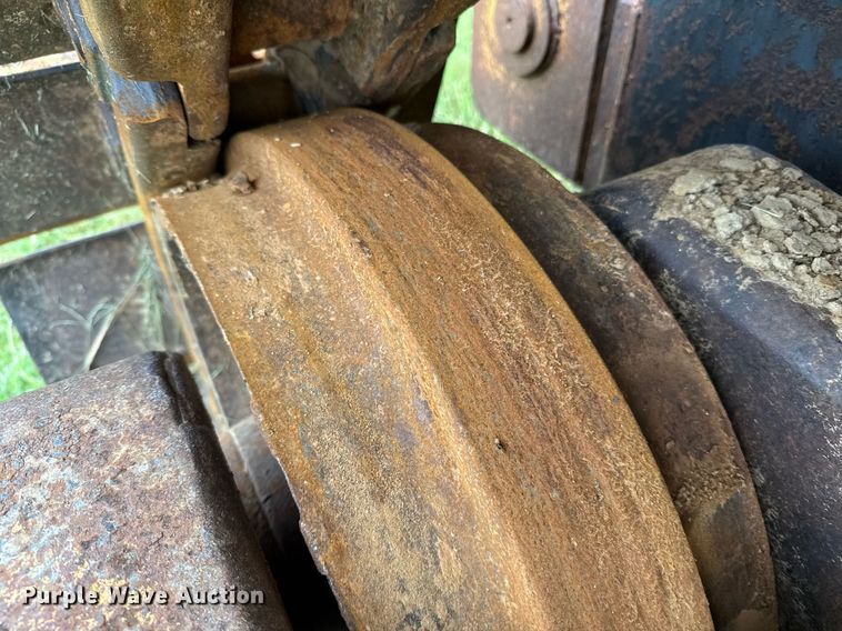 image for item ED5707 1988 Caterpillar  D8N dozer