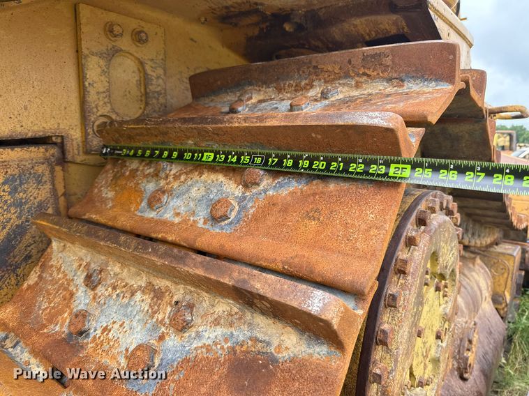 image for item ED5707 1988 Caterpillar  D8N dozer