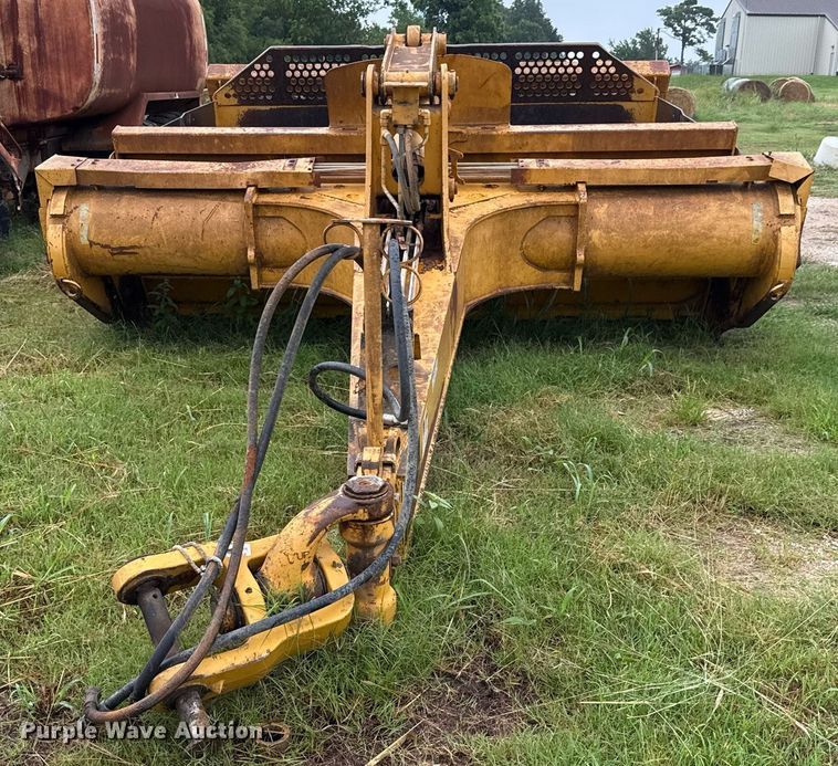 image for item ED5709 2012 John Deere 2112C scraper