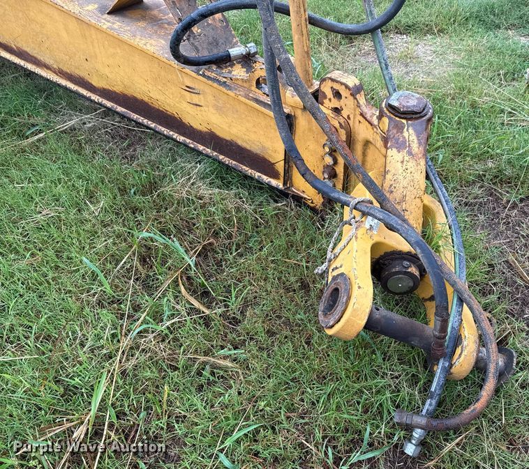 image for item ED5709 2012 John Deere 2112C scraper