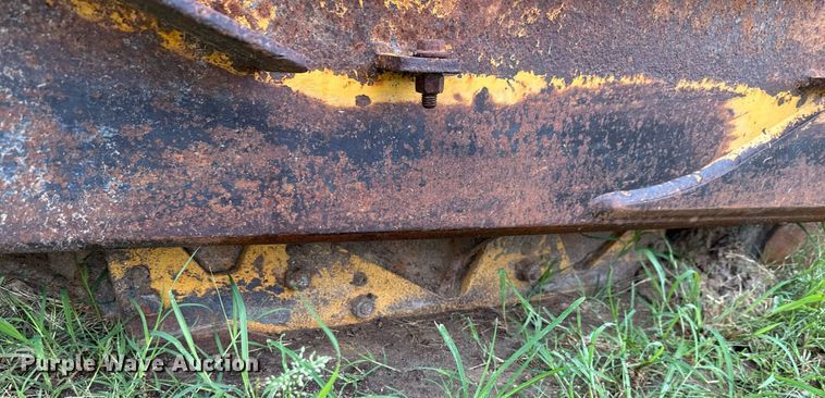 image for item ED5709 2012 John Deere 2112C scraper